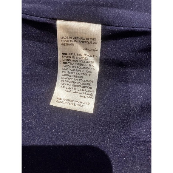 Chico's Sz 2P Petite Striped Navy Blue Blazer Pearl Buttons Jacket Lined - Picture 8 of 12